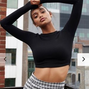 NWOT - Black long sleeve t shirt - Garage